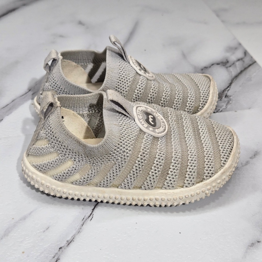 BMCITYBM Toddler Walking Shoes Size 4 Gray Knit Slip On Sneakers First Walker